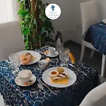 Palazzo Chiatamone 4* Neapel