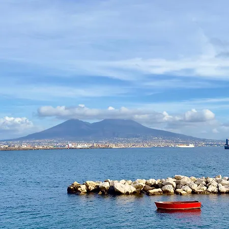 Palazzo Chiatamone Napoli