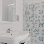 Palazzo Chiatamone Pensjonat 4*