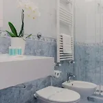 Pensjonat Palazzo Chiatamone Neapol