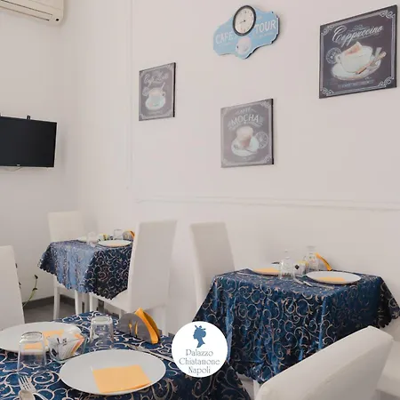 Palazzo Chiatamone نابولي