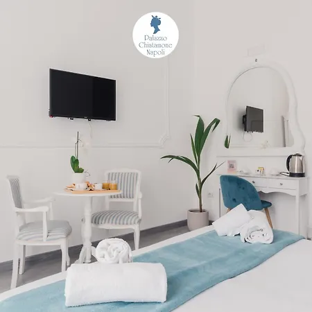 Palazzo Chiatamone 4*